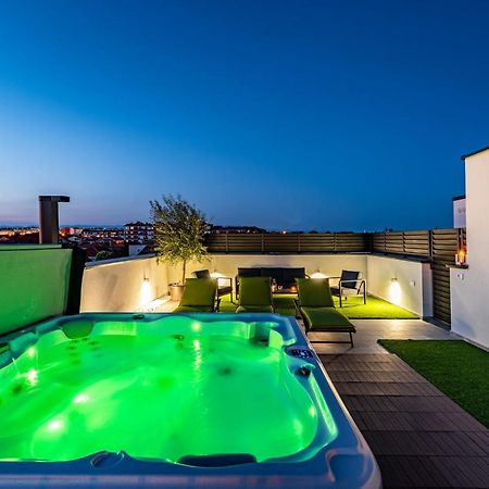Panorama Deluxe Apartment زادار المظهر الخارجي الصورة