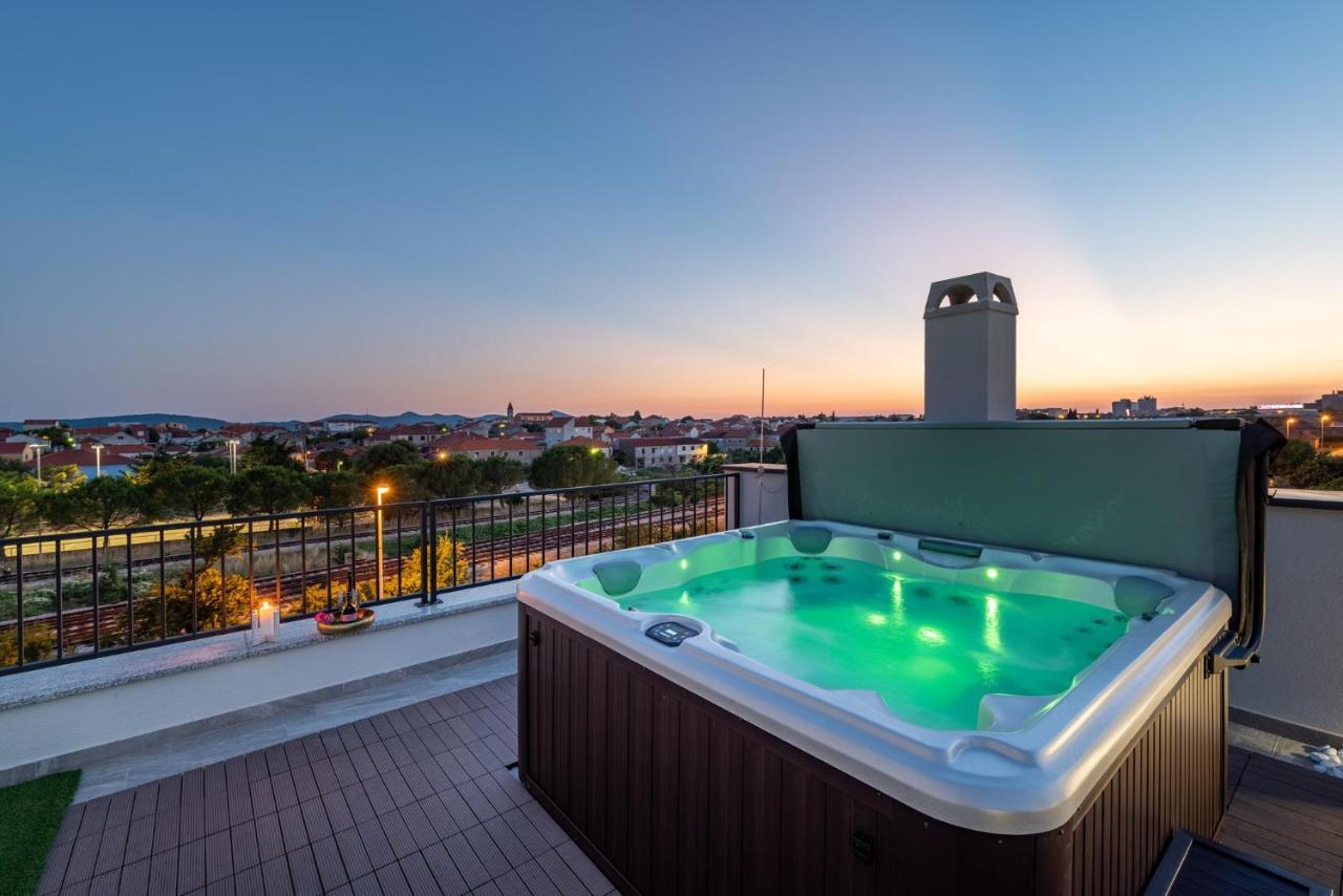 Panorama Deluxe Apartment زادار المظهر الخارجي الصورة