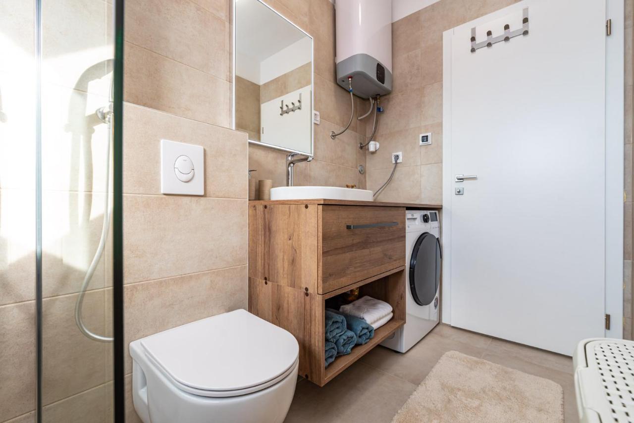 Panorama Deluxe Apartment زادار المظهر الخارجي الصورة